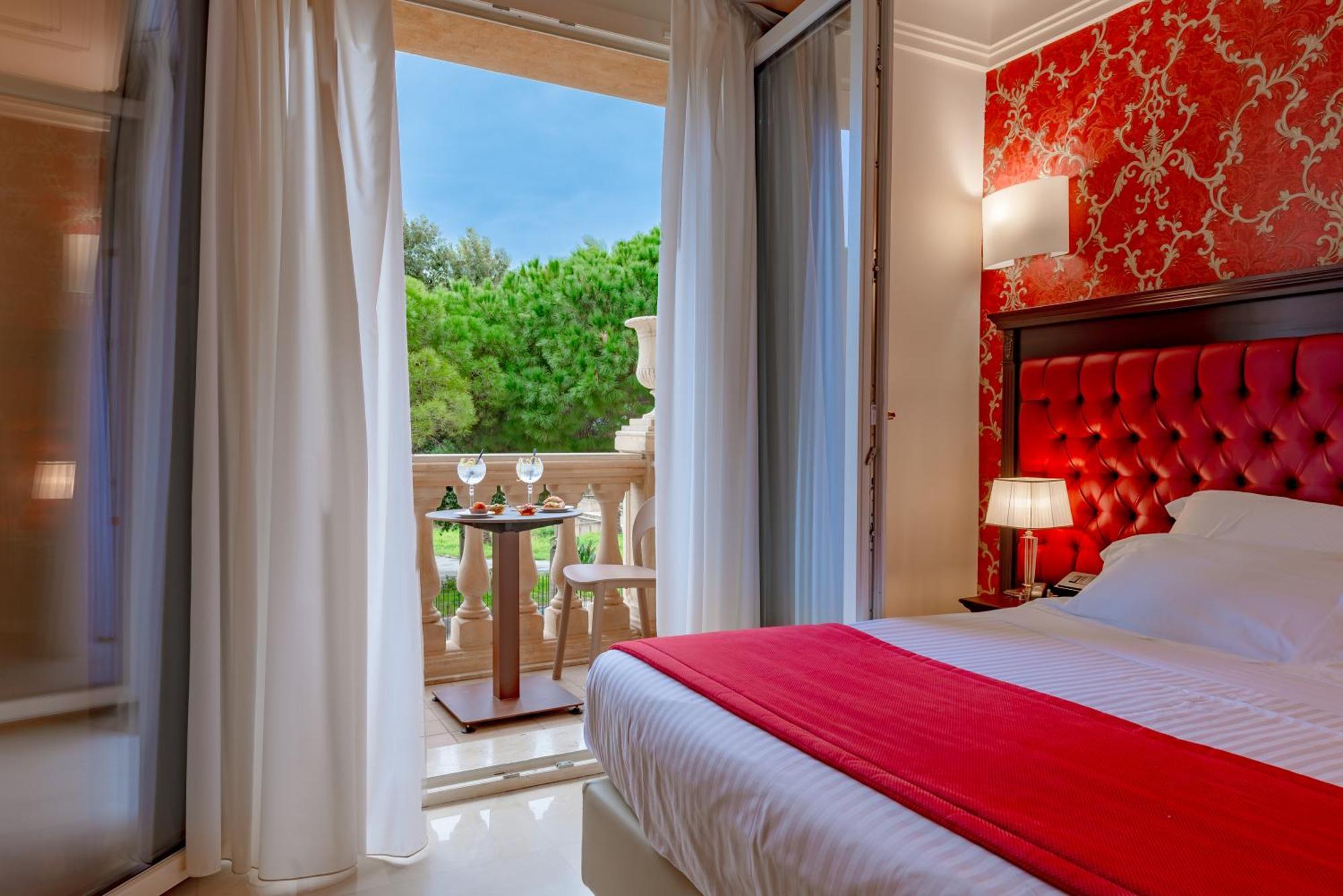 La Paloma Blanca Hotel شاكا المظهر الخارجي الصورة